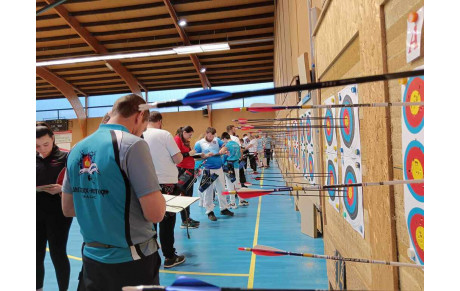 COMPETITION ROANNE ET REMISE CALENDRIER POMPIERS 13.01.2024